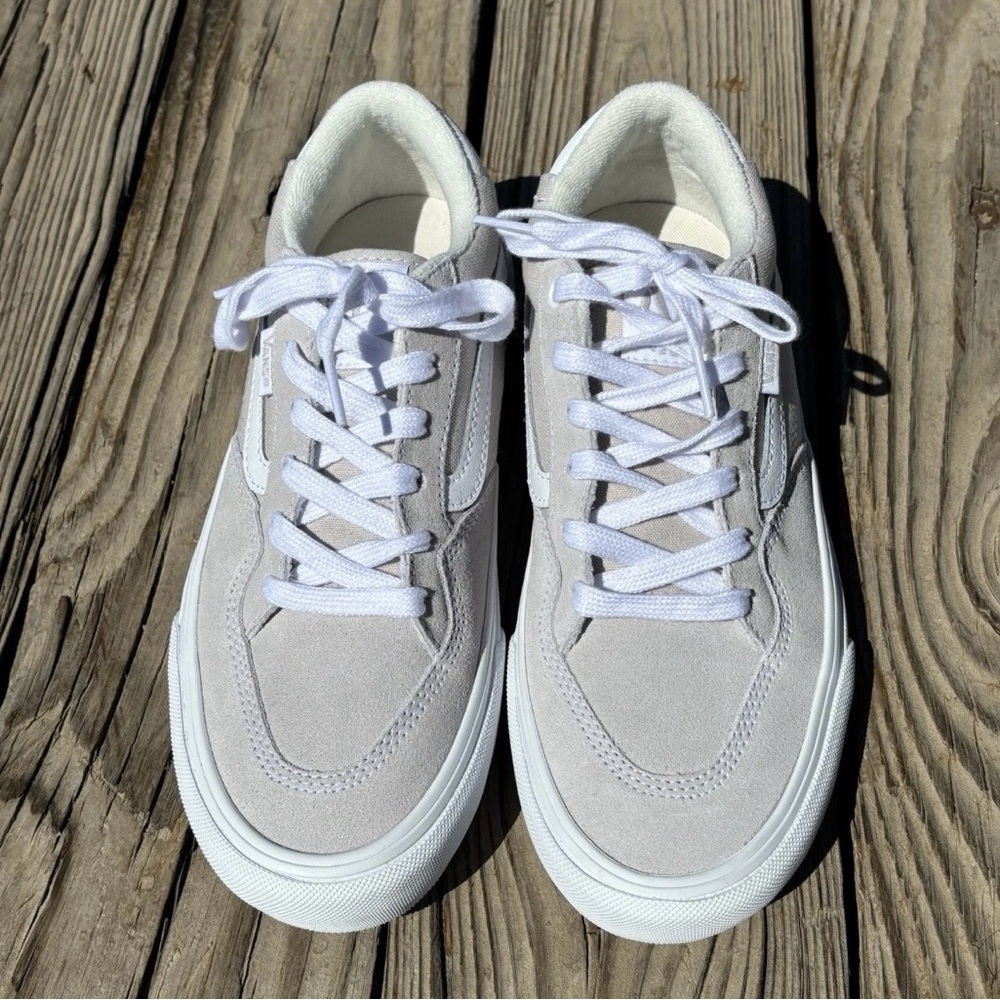Vans Men's Low-Top Suede Sneakers in Light Gray and White